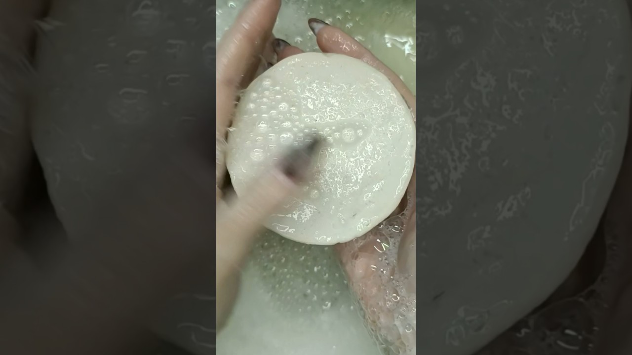 Asmr soaping soap, мыление мыла, асмр мыло, просто мылю мыло #asmr #soap #like #satisfying #rek