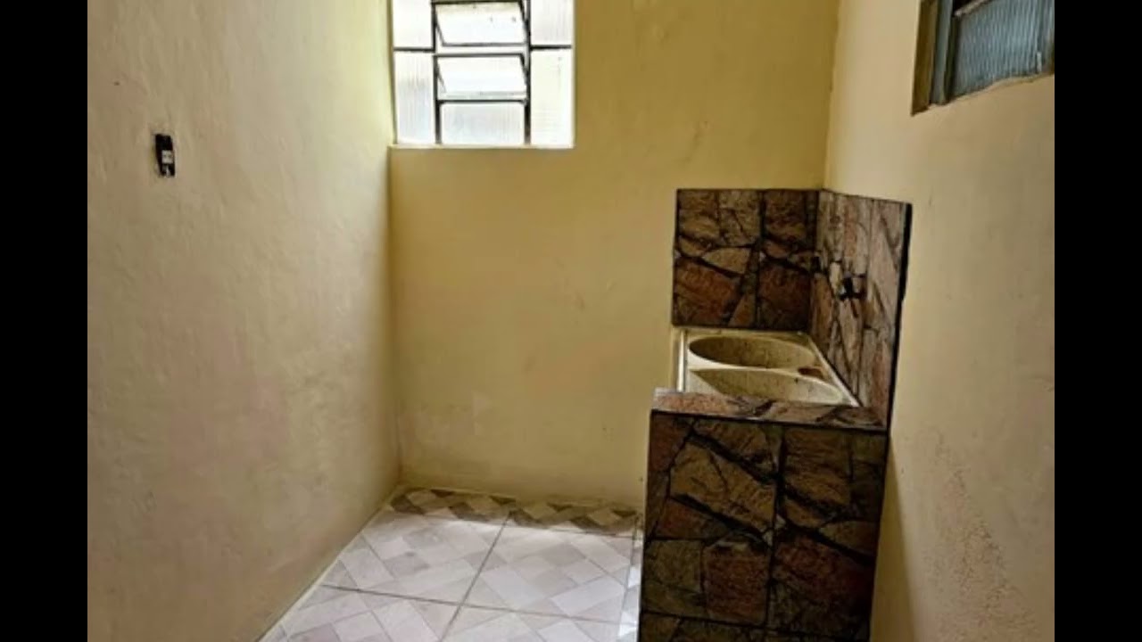 Casa para aluguel e garagem  - São Judas Tadeu
