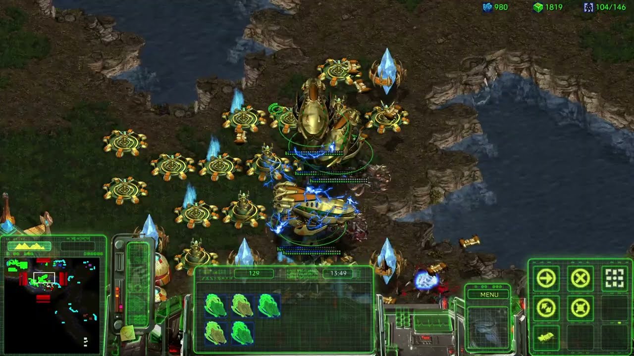 1 Protoss vs 7 Random Computers