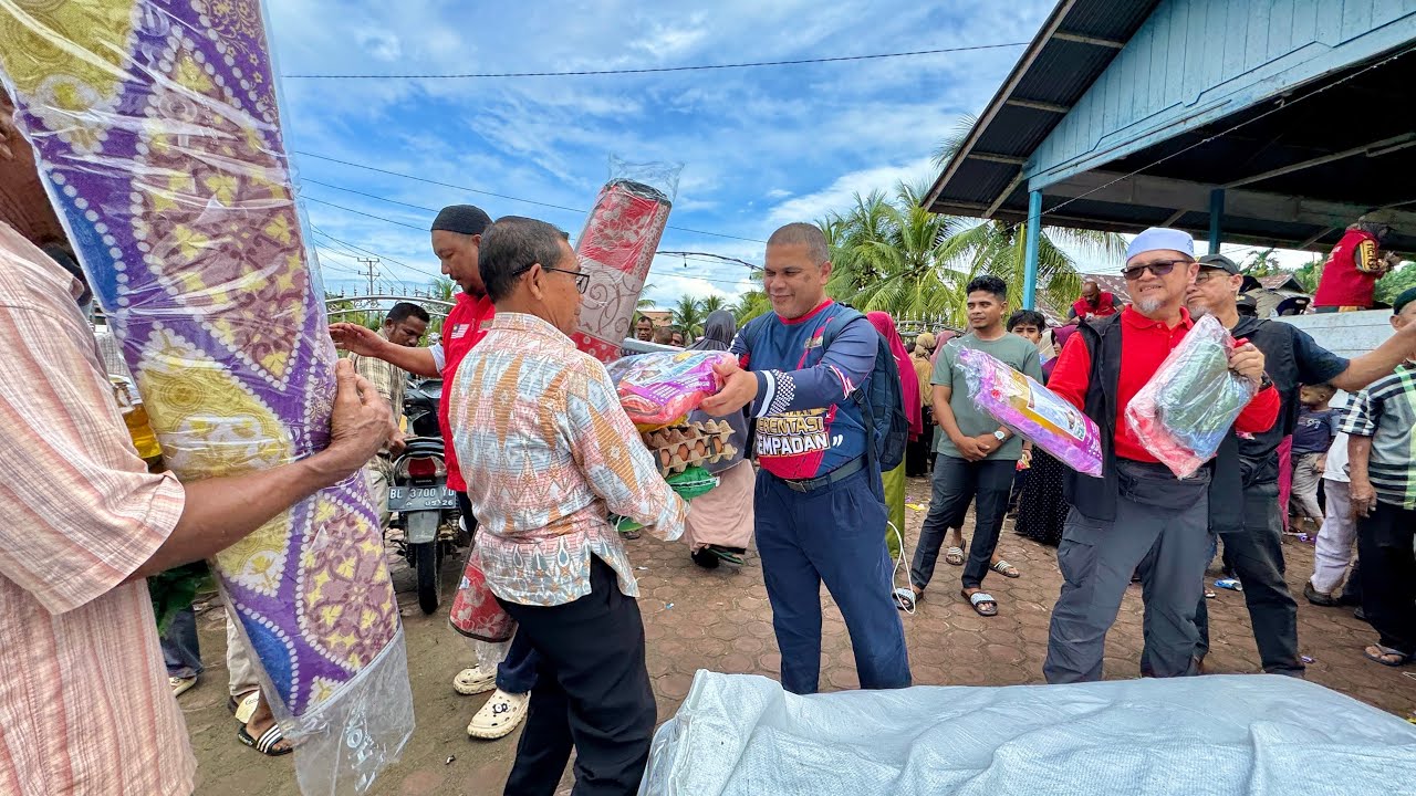 KG RAMBONG PAYONG RIUH DAPAT BANTUAN DARI MALAYSIA