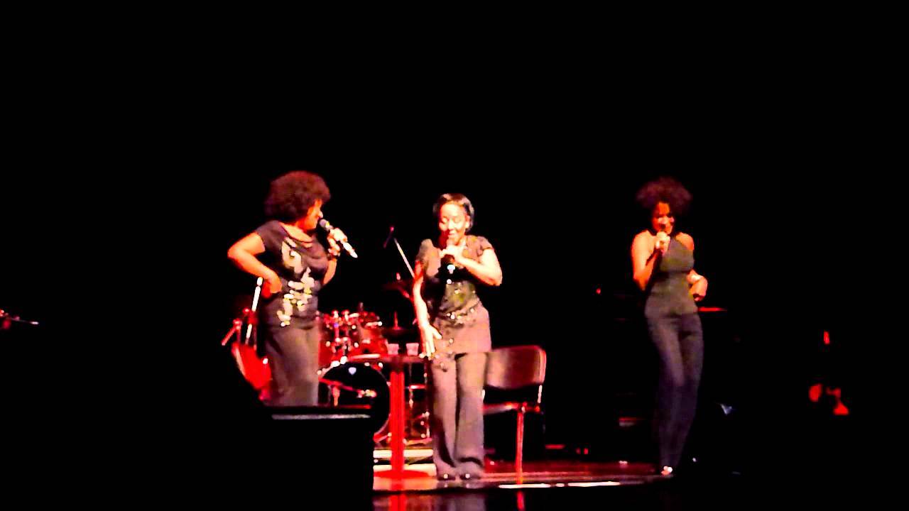 TRIO ESPERANÇA (11/2011) 19 