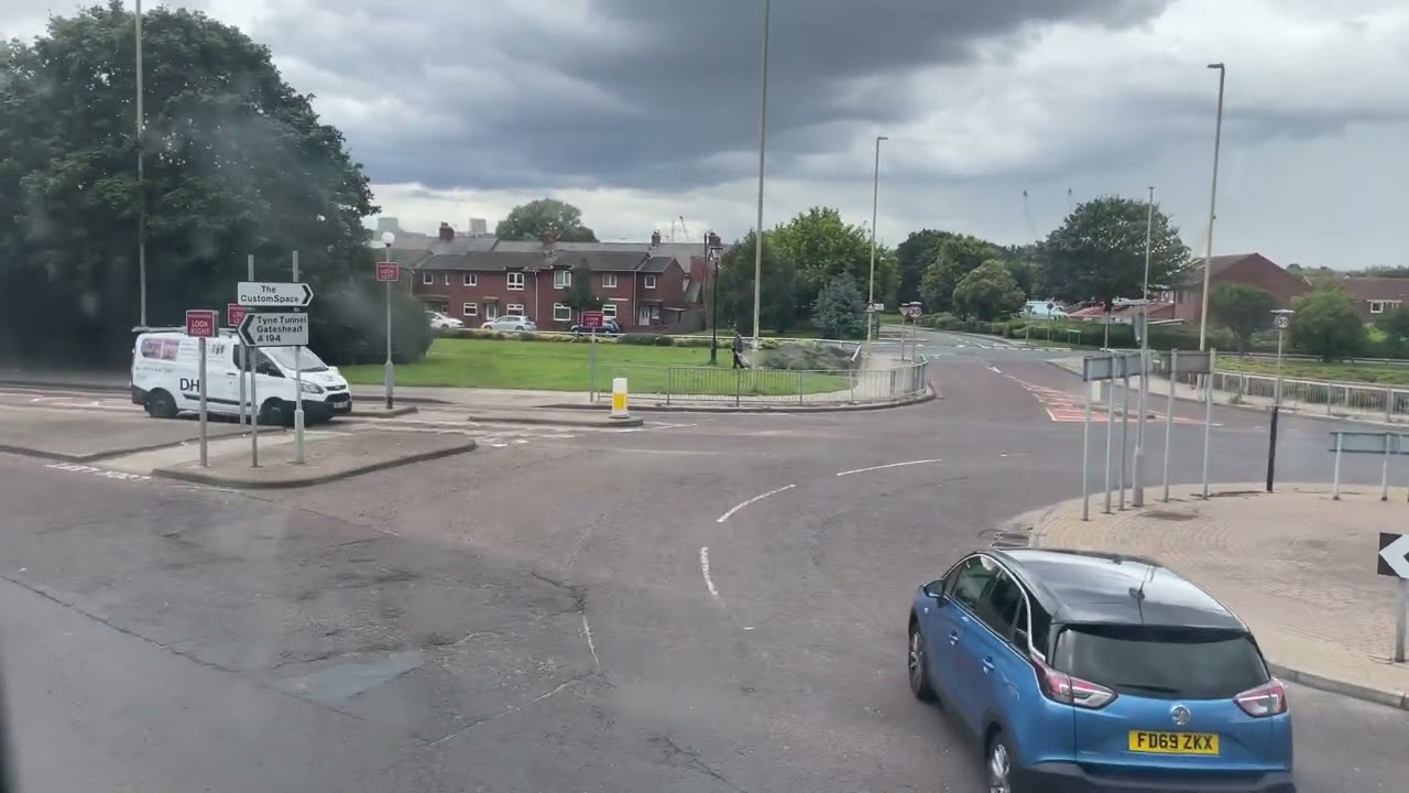 Journey on the 27 South Shields to Jarrow hall