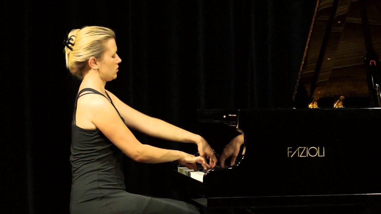 Mozart: Piano Sonata F major, KV 332 - 3rd. Movement