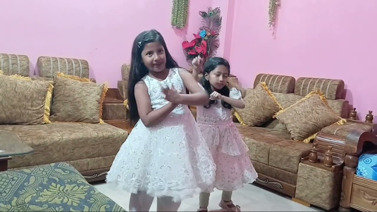 আমাদের পিচ্চিরা স্কুলের নাচের জন্য রি এক্সেল ইকরা মনি ও ওয়াহি