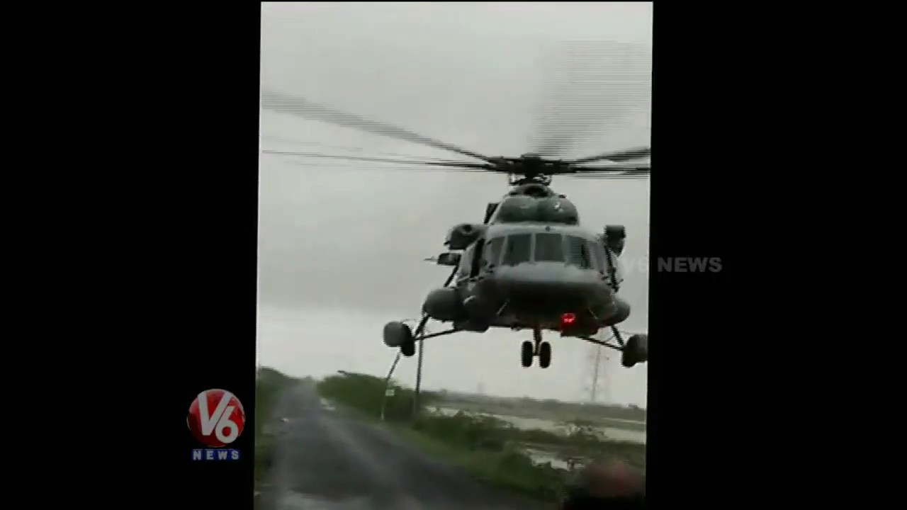 Indian Army Rescued Woman In Kerala Floods | V6 Telugu News
