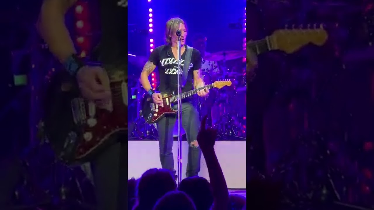 Keith Urban - Who Wouldn’t Wanna Be Me (Track 10) - Indianapolis, IN - 8-27-22