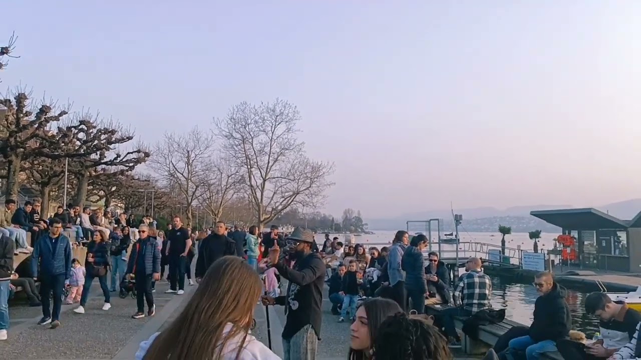 Happy International Women's Day 👠🥂 from Z&uuml;rich 🇨🇭