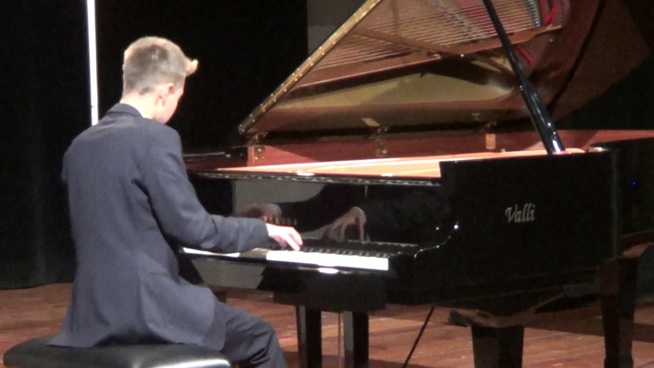 Rachmaninoff - Sonata N° 2 in Bb minor 1st mov