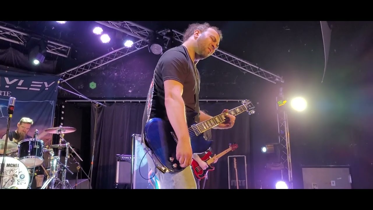 BLAZE BAYLEY - The Path Of The righteous Man et Lightning Strikes Twice