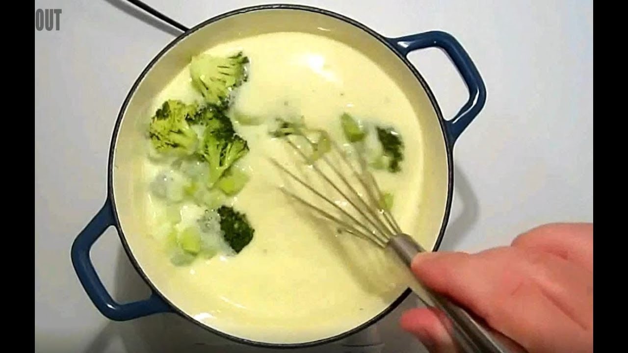 هذه الشوربه لذييييذه ومغذيه جدا.. ادخل وشاهد كيفيه تحضيرها 🥦🥦🥦