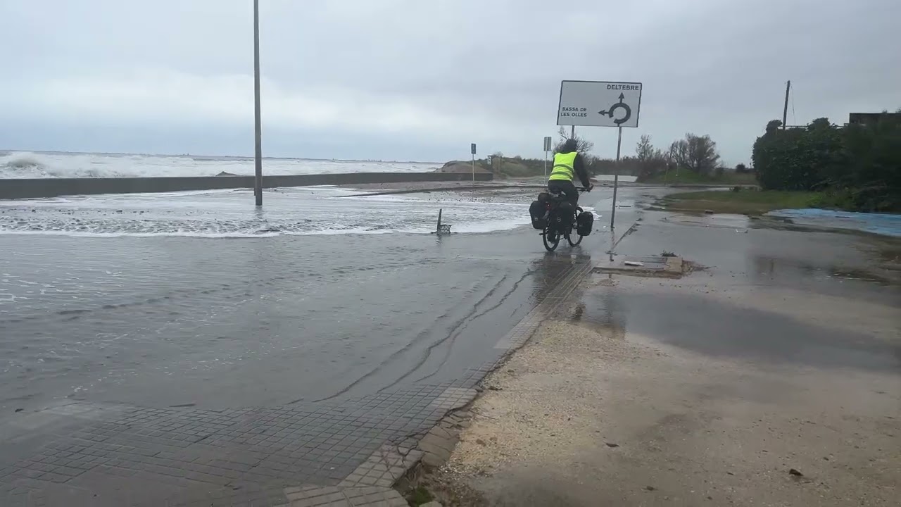 Inundacions a la platja de l'Ampolla