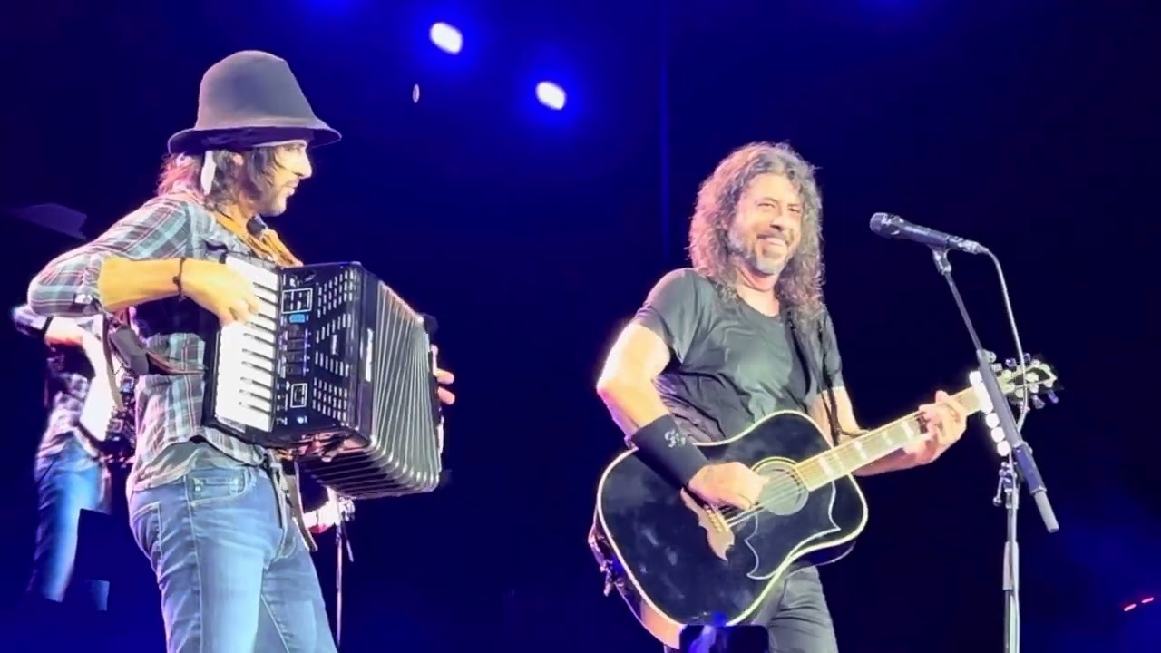 Foo Fighters “Skin And Bones” (Acoustic) Live at Hersheypark Stadium
