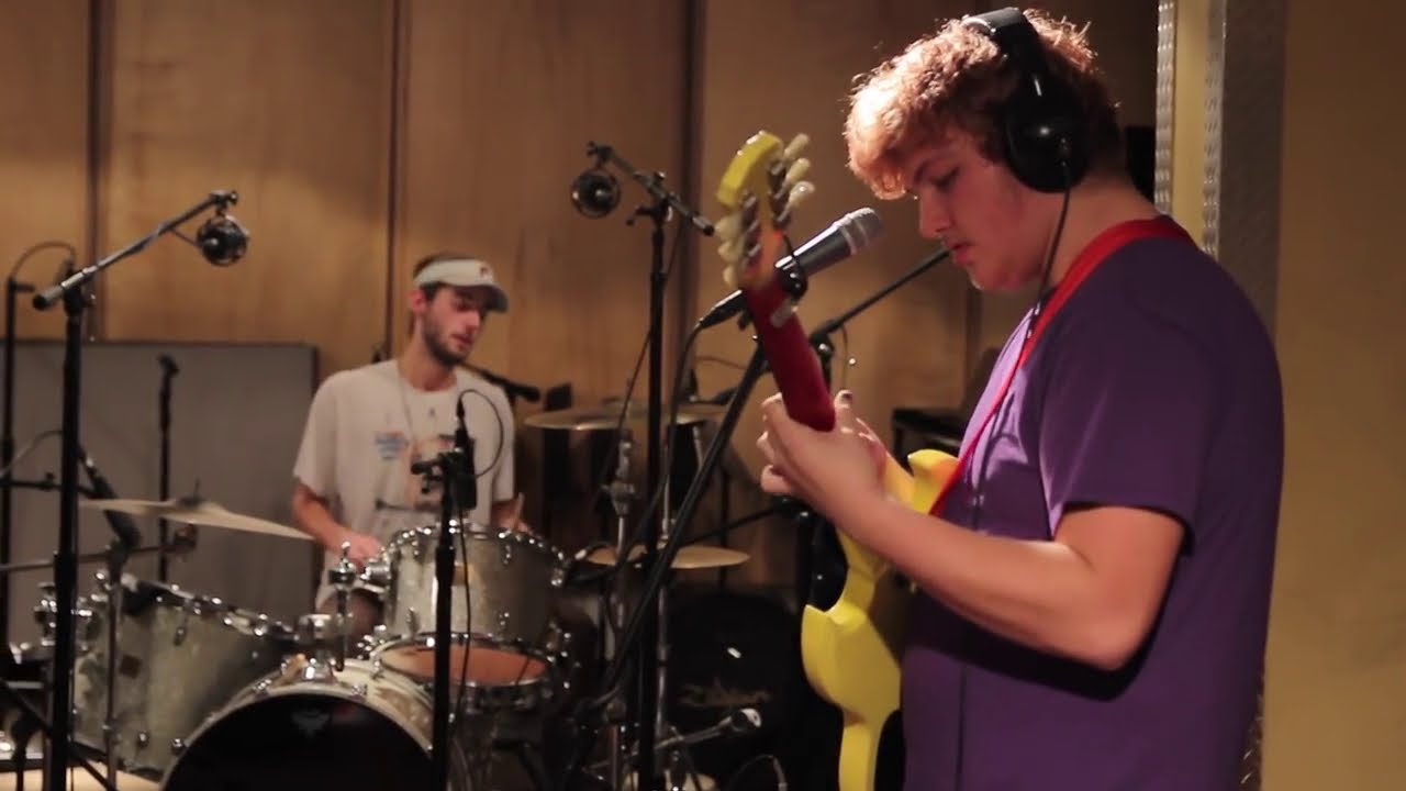 JANK - Caitlyn (Honest Face Sessions)