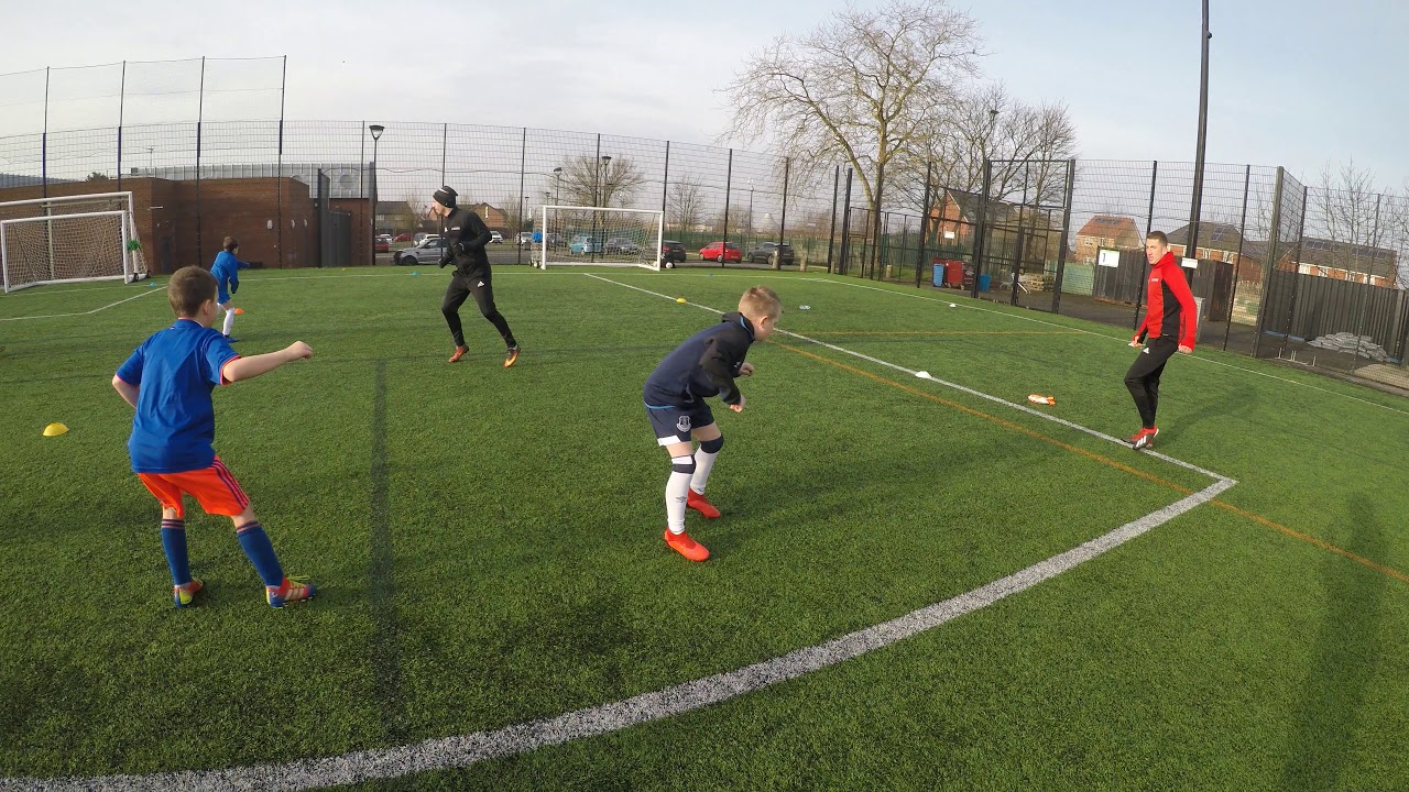 2 Day Elite Camp | Defending Warm Up | Tom Owens UK