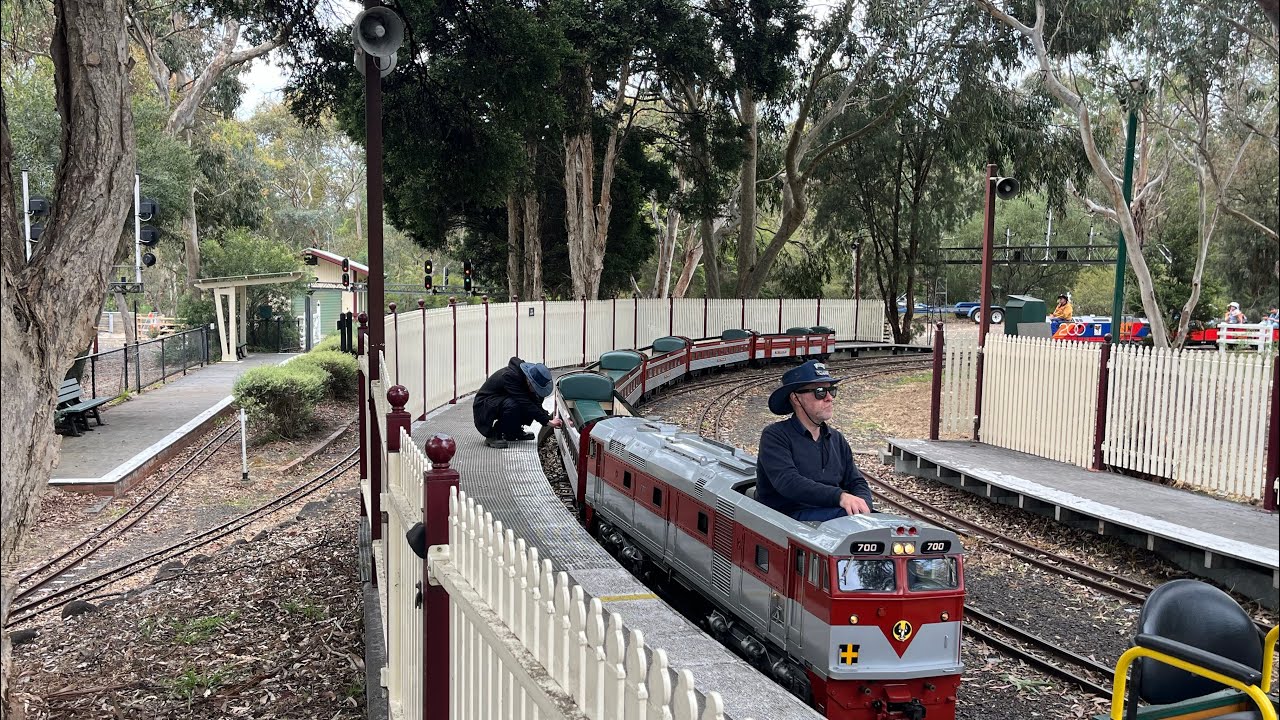 Mini Train | Diamond Valley Railway | Melbourne | Kids | Vlog 56 | Australia | HAK
