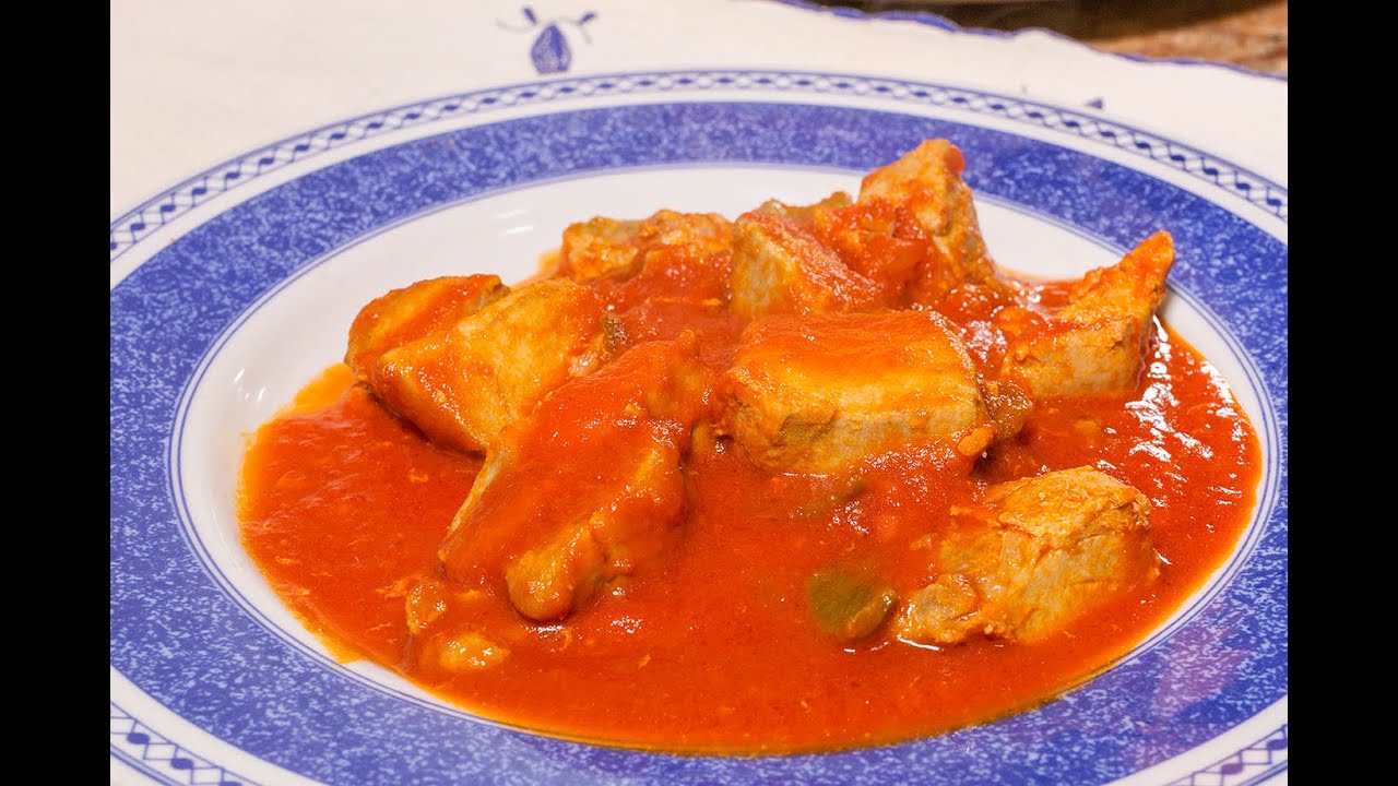 Biblioteca de la Gastronomía Andaluza: Atún con tomate al estilo de Huelva