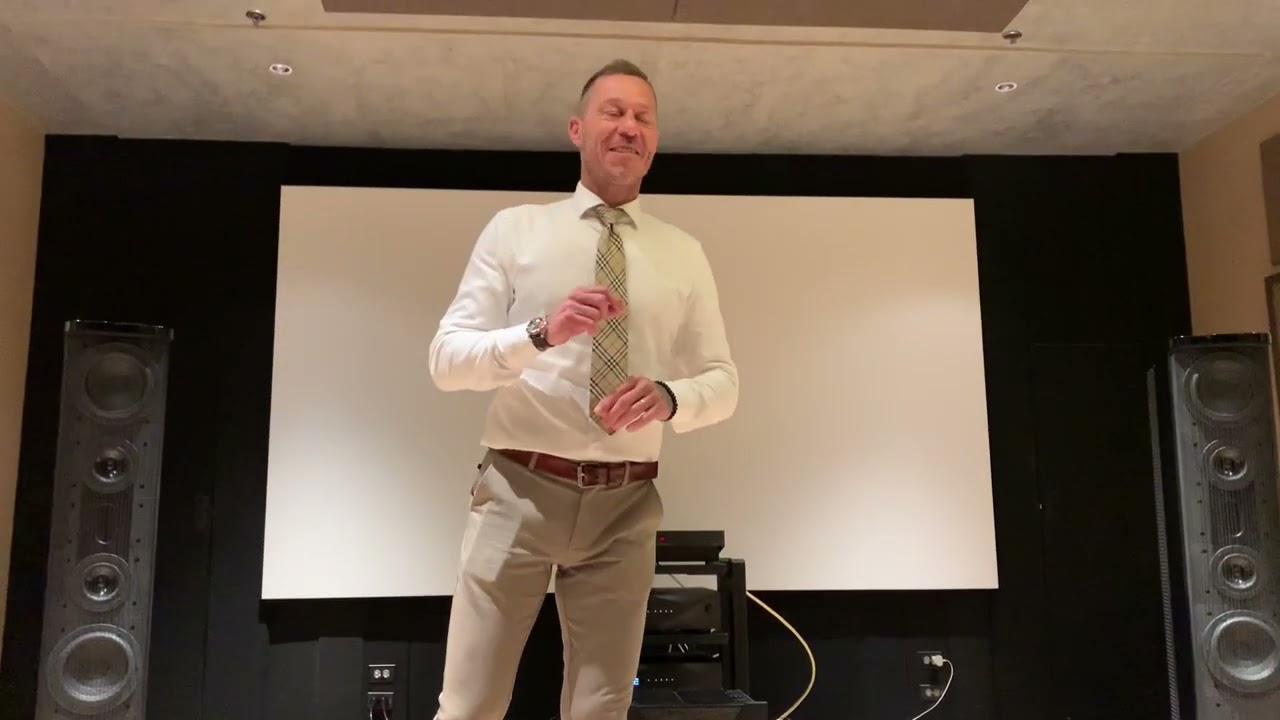 &laquo;RUNE SKOV ИЗ GRYPHON AUDIO ПРЕДСТАВЛЯЕТ НОВЫЙ ЛЕГЕНДУ POWER ZONE 3.20 В АВДИ МАНИЛА&raquo;