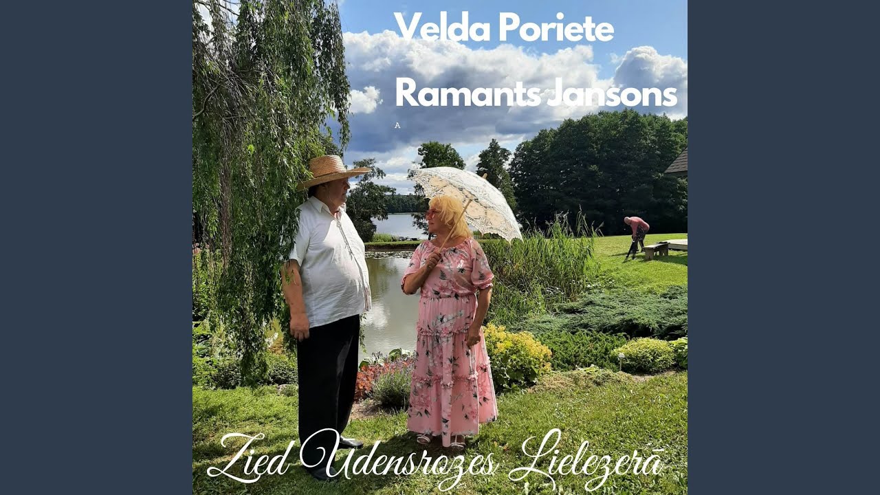 Zied ūdensrozes Lielezerā