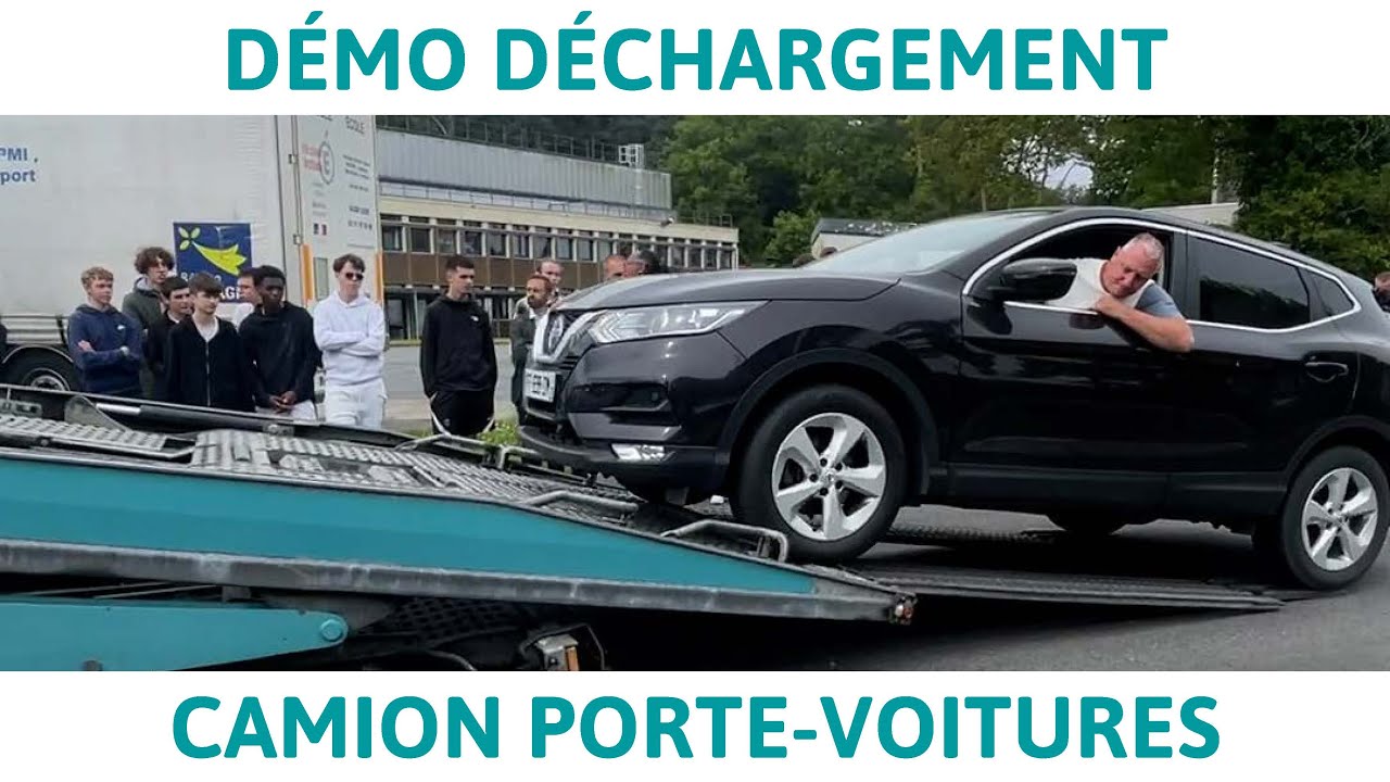 D&eacute;chargement d'un porte-voitures par nos formateurs !