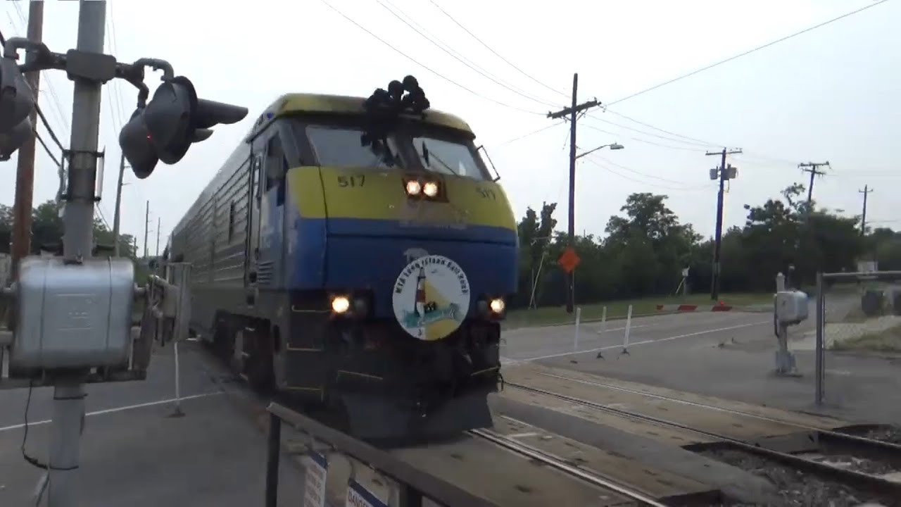 Amazing K5LL Horn - LIRR 517 EMD DM30AC Leading Double Decker Trains Compilation