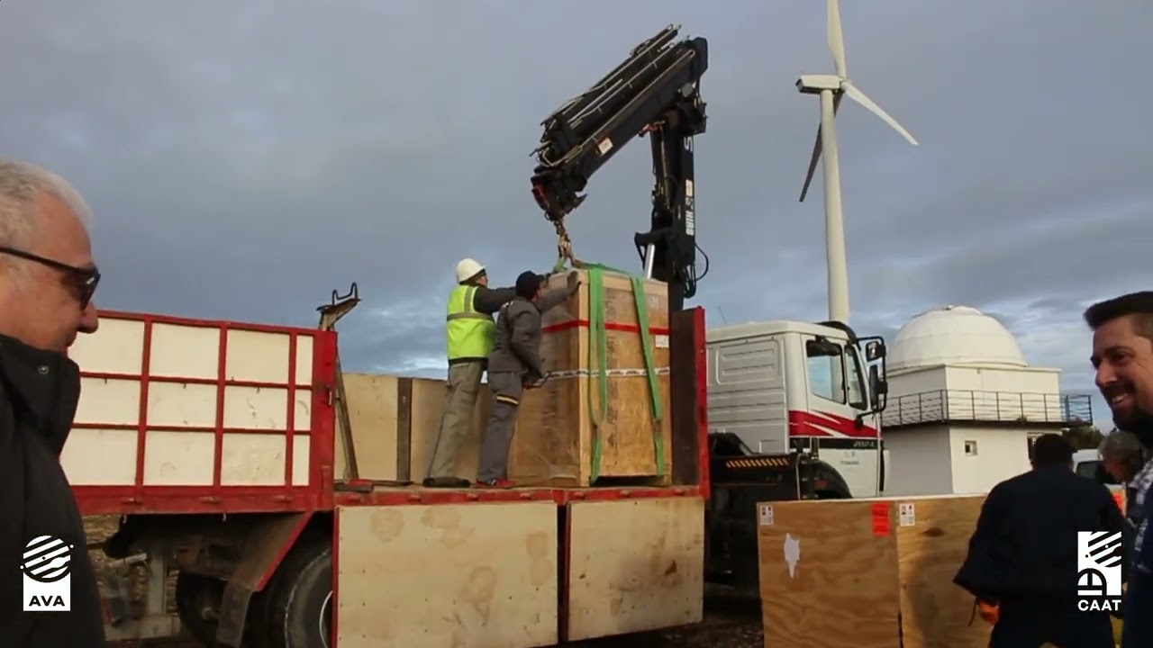 Instalación del nuevo telescopio CDK24 con montura L600 en el Centro Astronómico del alto Túria.