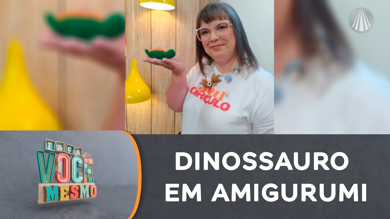 Aprenda a fazer uma linda lembrancinha de dinossauro em amigurumi