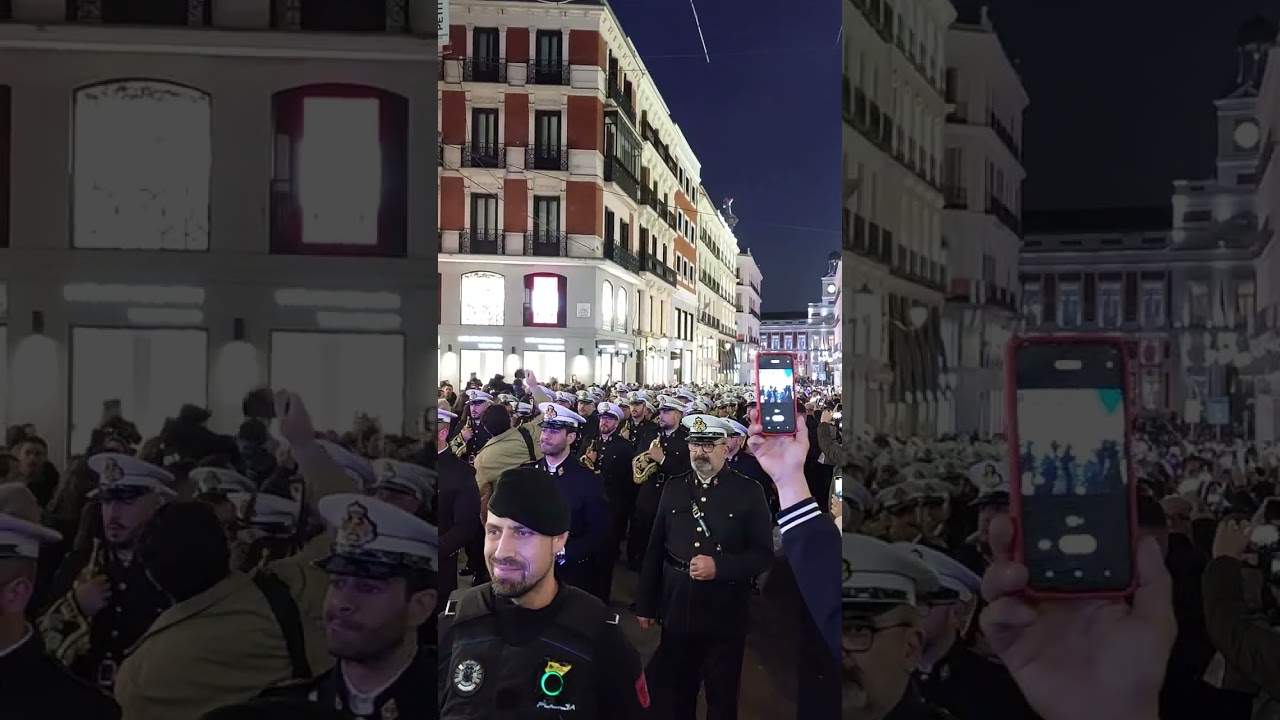 Rosario de Cádiz por la calle Preciados. Brutal.  Gracias por venir a Madrid.