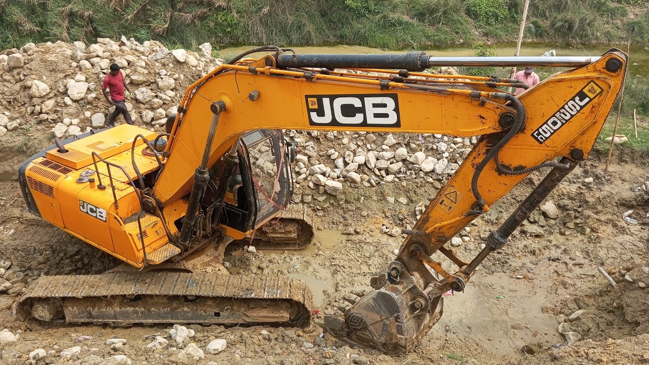 JCB JS2025 Excavator Se Stone 🪨 Stores 🤯