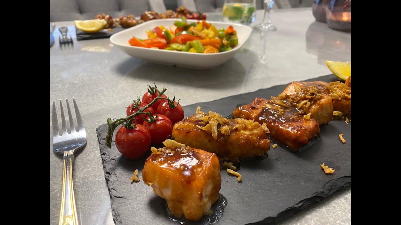 Super lekkere zalm en kabeljauw uit oven, met knapperige groenten.