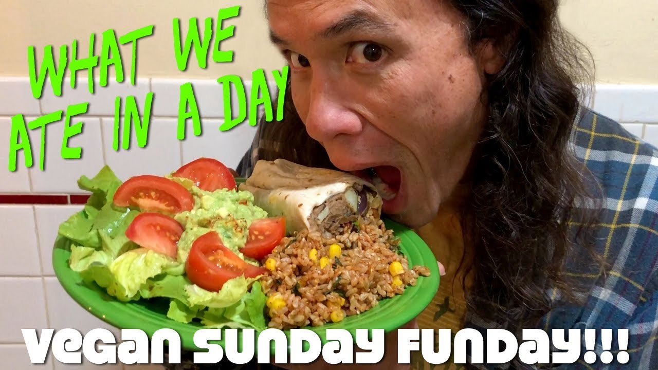 What We Ate In A Day: Vegan Huevos Rancheros & More!
