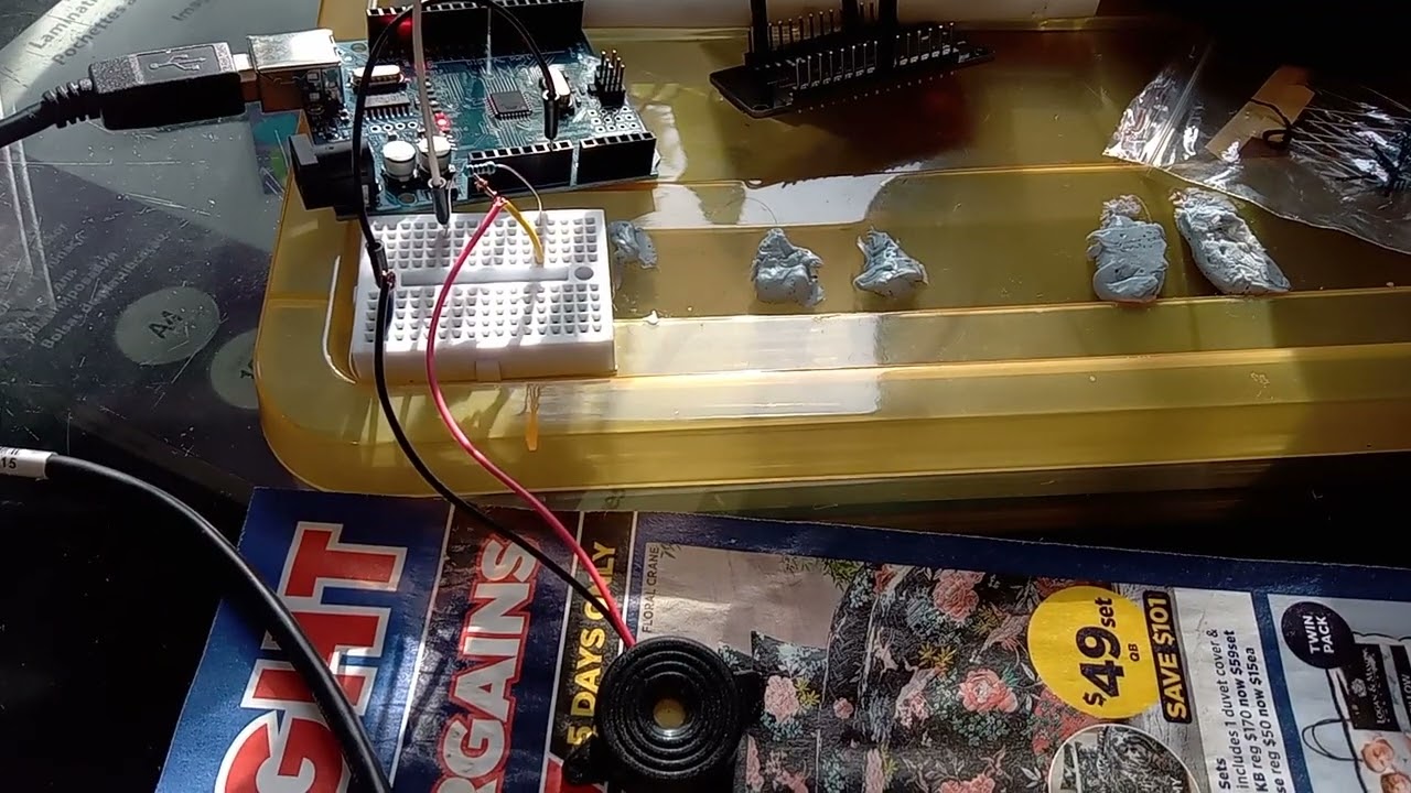 Can You Guess This Song? (Arduino Piezo Buzzer Version)