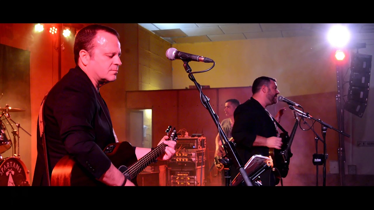 Agarrate a mi, Maria cover de "Los secretos"