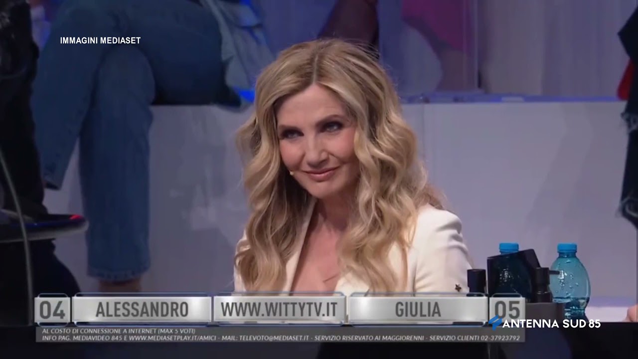 16 Maggio 2021   Latiano BR   Alessandro Cavallo porta la Taranta ad Amici