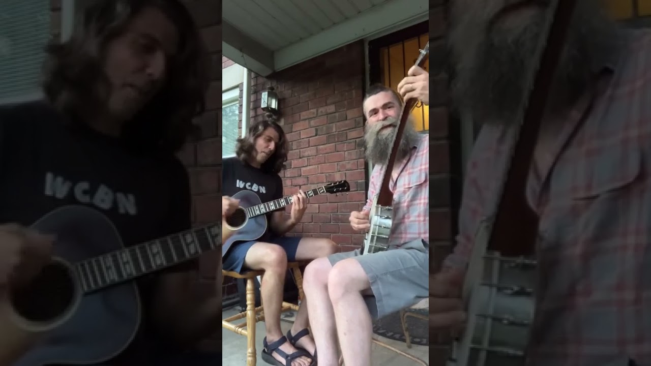 Frog Legs Rag, by James Scott (1885-1938) - Beautiful Banjo with Groovy Guitar!