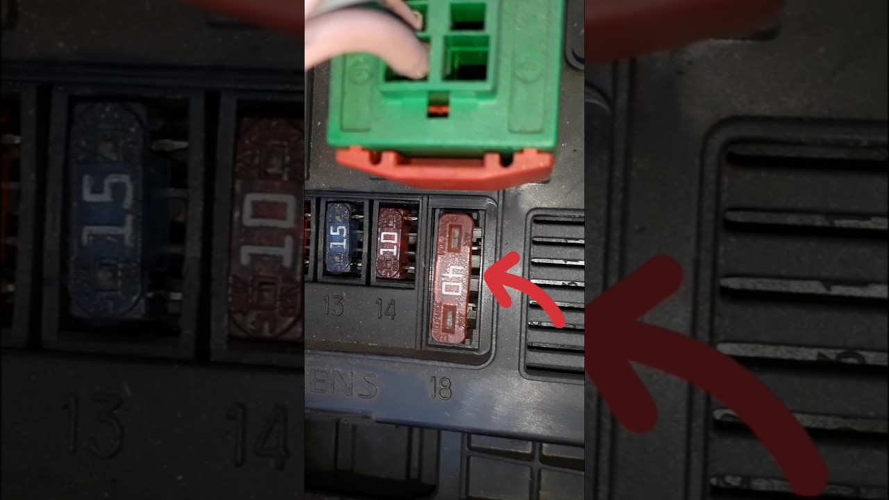 Fus&iacute;vel Do Ar Condicionado Peugeot 206 #shorts ##shortsvideo #Fus&iacute;vel #Peugeot206