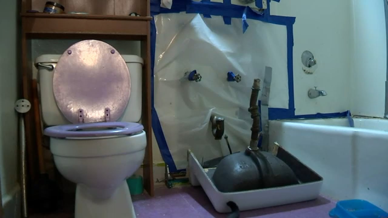 NYCHA apartment residents beg for much-needed repairs