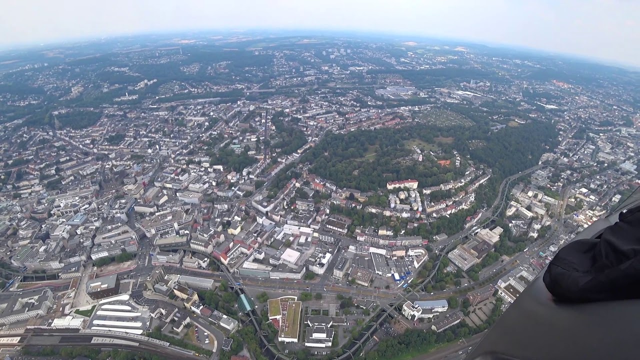 Ein Gyrocopterflug über Wuppertal