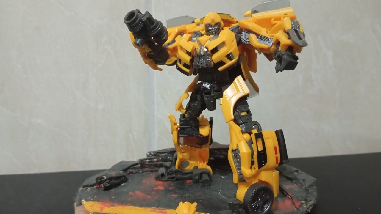 revisão do Bumblebee dark of the moon 88 ko 8803 Brave wasp (cliffjumper de juliet)