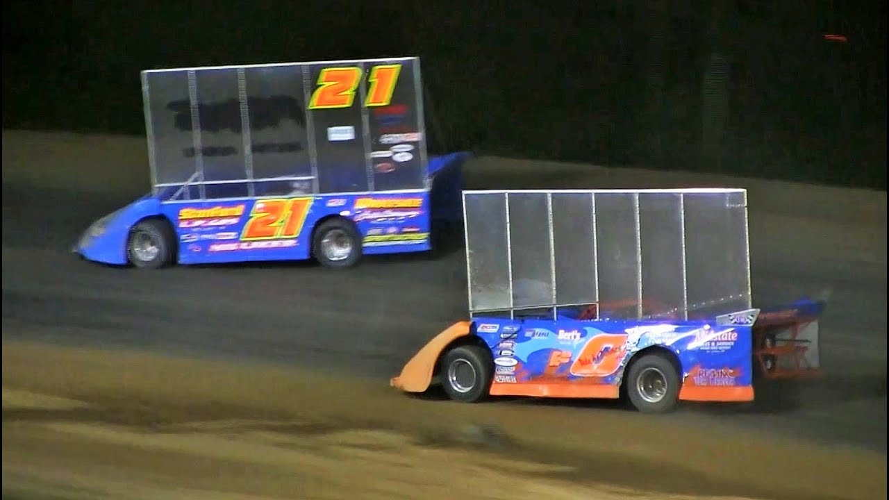 Winged Outlaw Late Model Feature at Crystal on 9-4-16