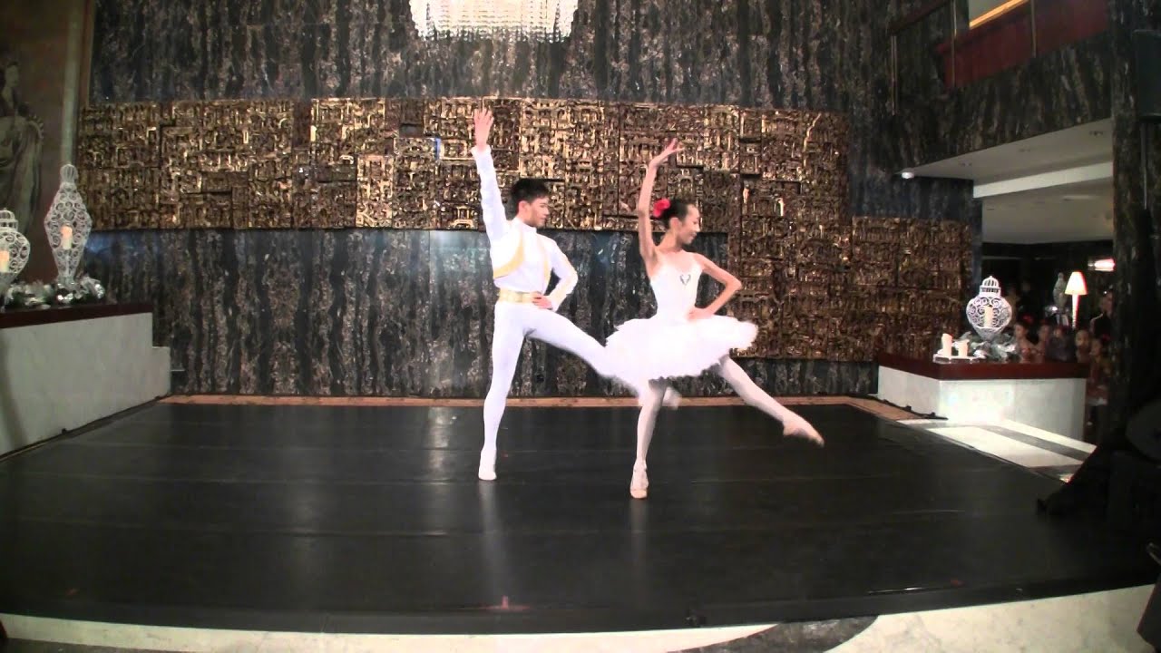 Spanish Dance @ Mandarin Oriental ~ December 2015