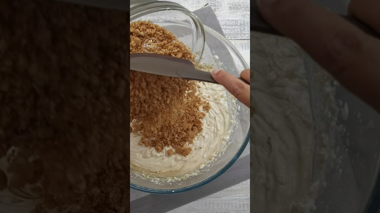 Semifreddo agli amaretti