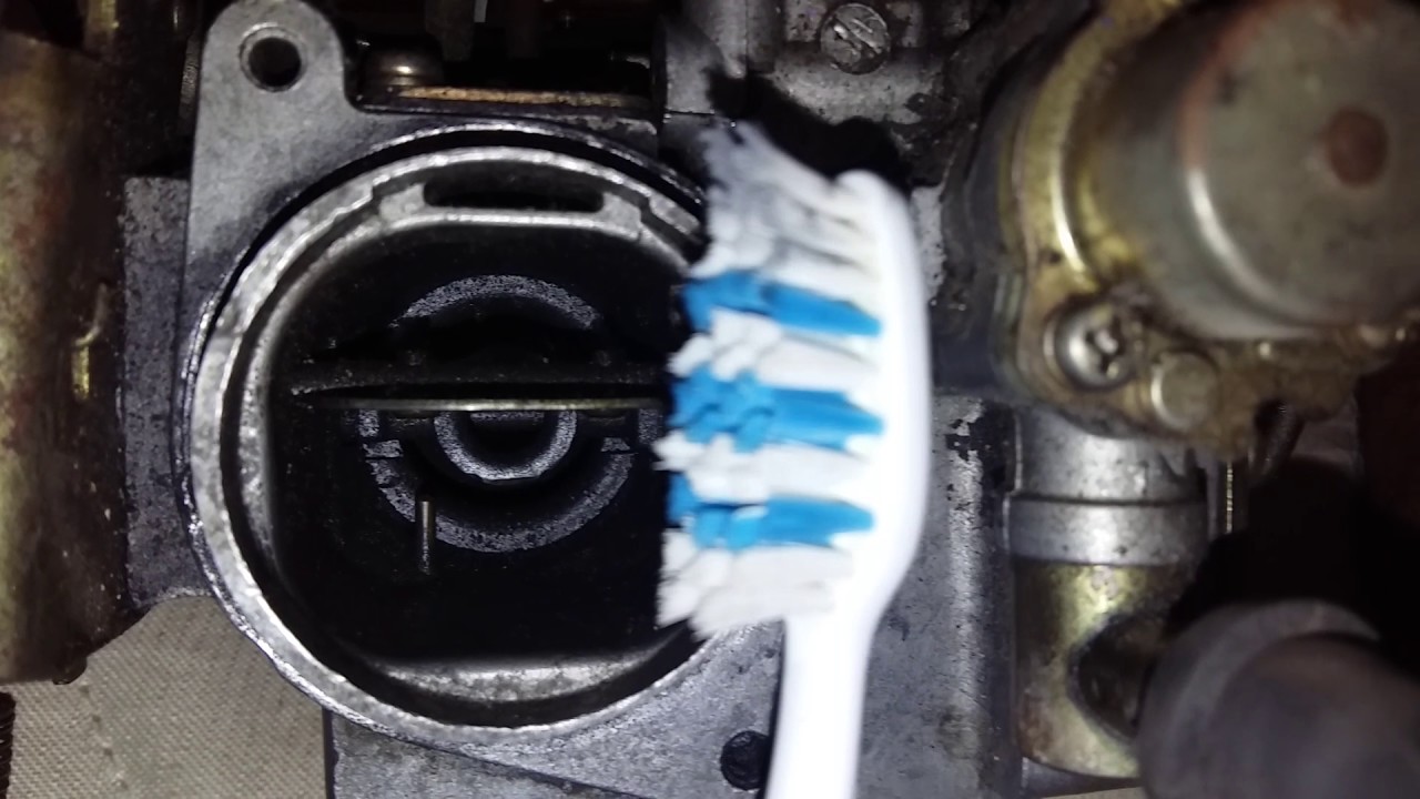 SUA TOWNER DEMORA A PEGAR??? USE A ESCOVA DE DENTES.