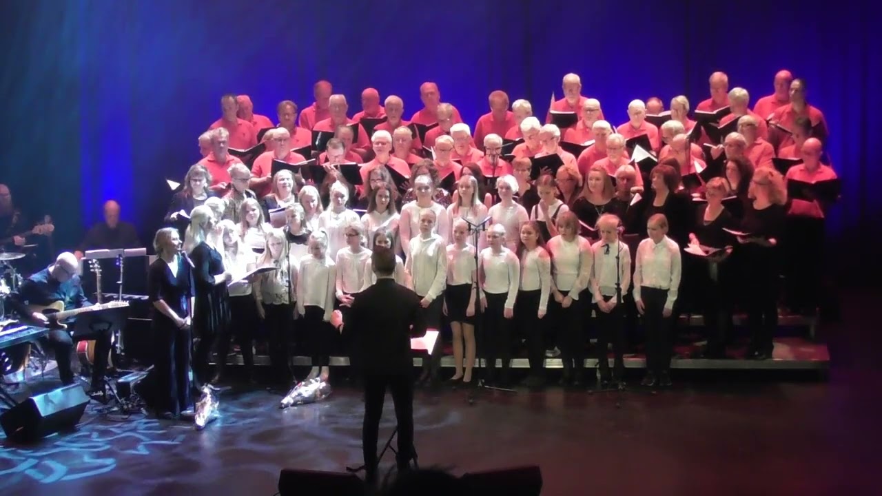 181030 Bridge over You på Sarpsborg Scene