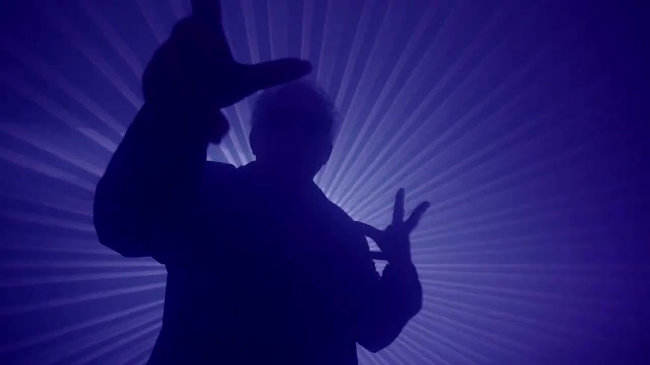 Jards Macalé I Trevas Clipe Oficial - Dir: Gregorio Gananian, co-dir: Gabriel Kerhart