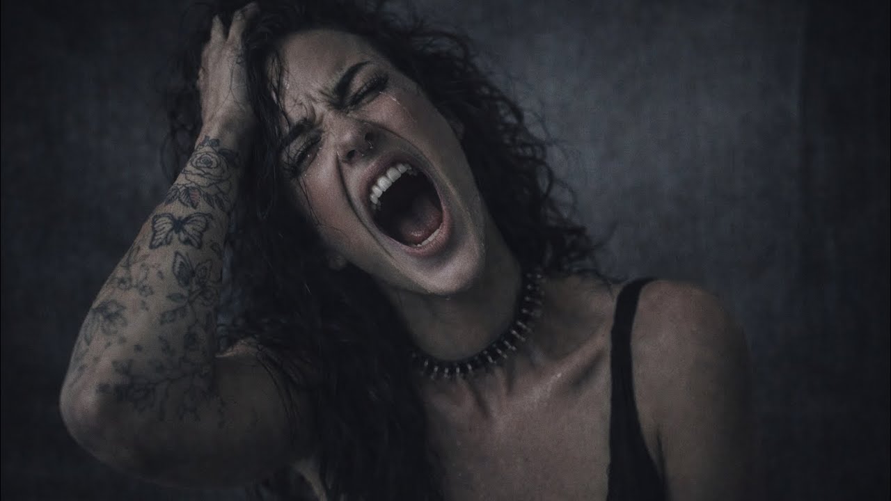 Der Gast, der nie geht – Saintless | Dark Rock
