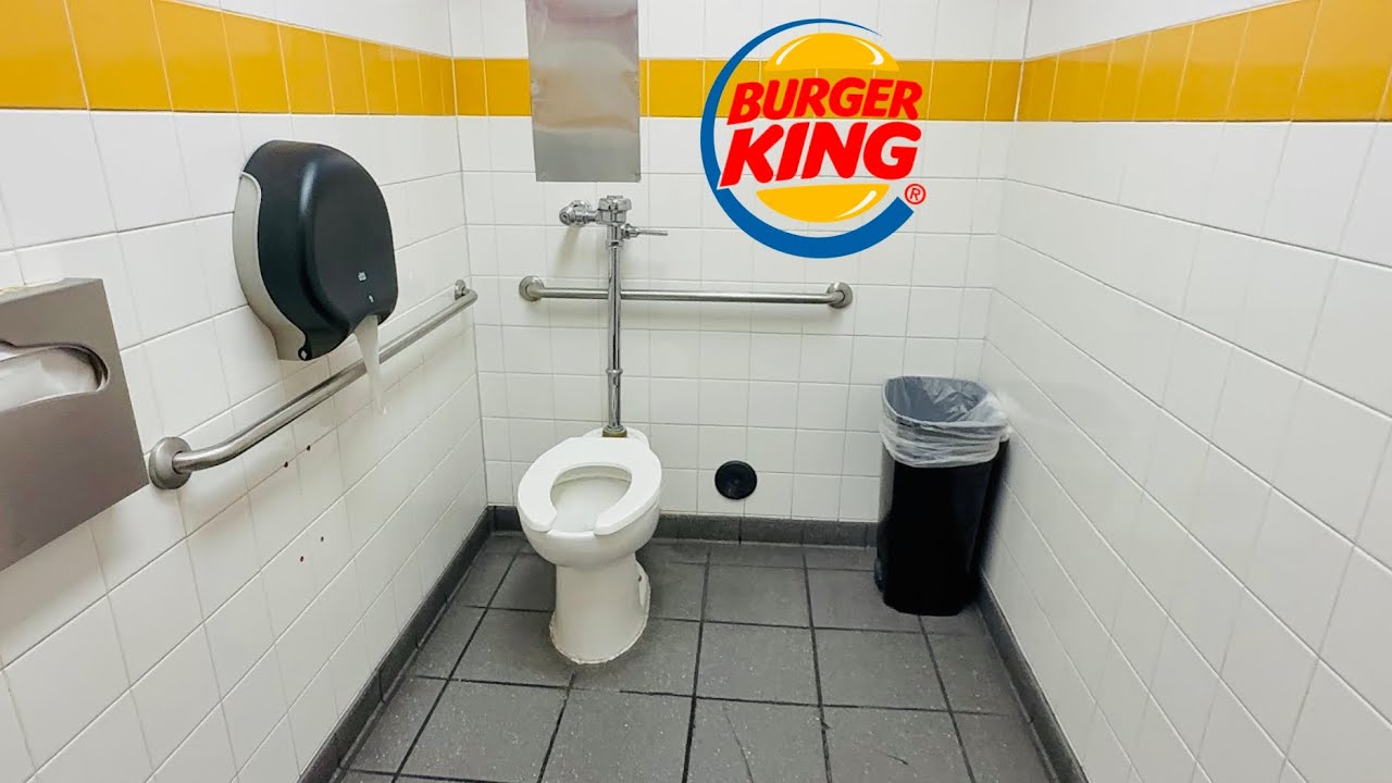 Vitromex Apolo Flux, AS Washbrook Urinal & Madera Toilet Flush | Burger King Men’s/Women’s Restroom 