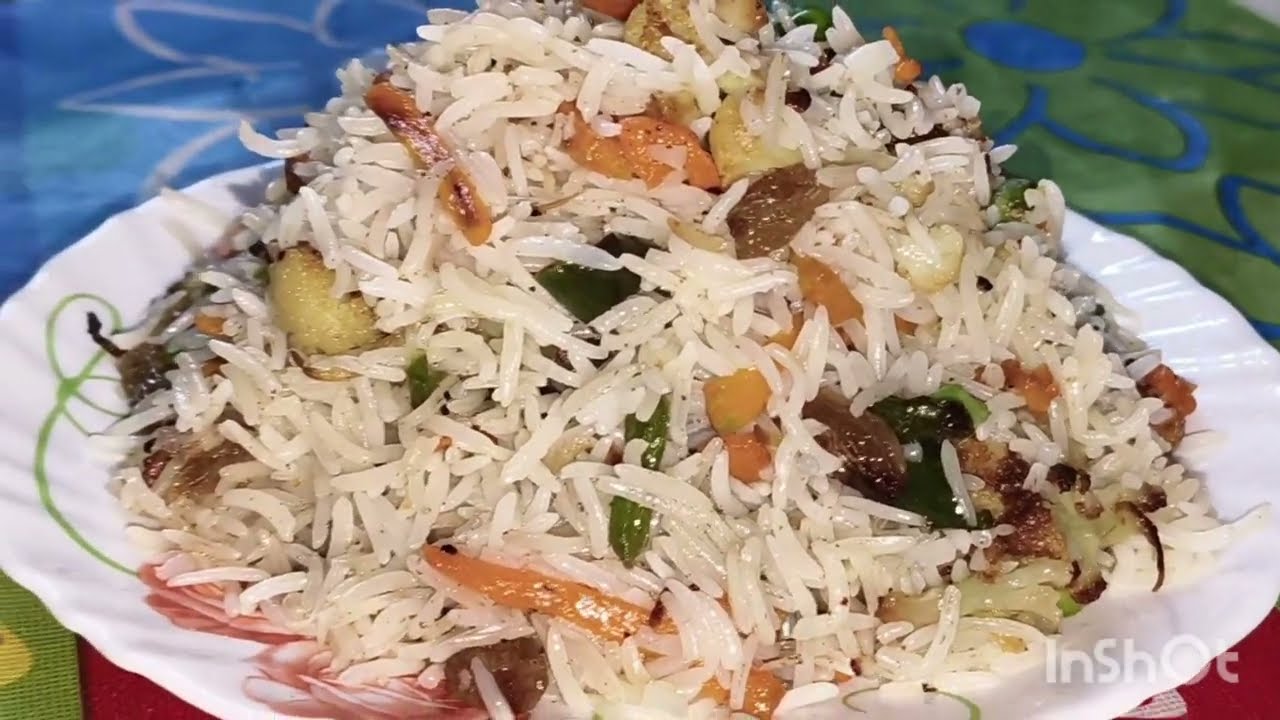 অনুষ্ঠান বাড়ির মত সুস্বাদু আর ঝরঝরে ফ্রাইড রাইস রেসিপি #veg fried rice recipe #fried rice in Bengal