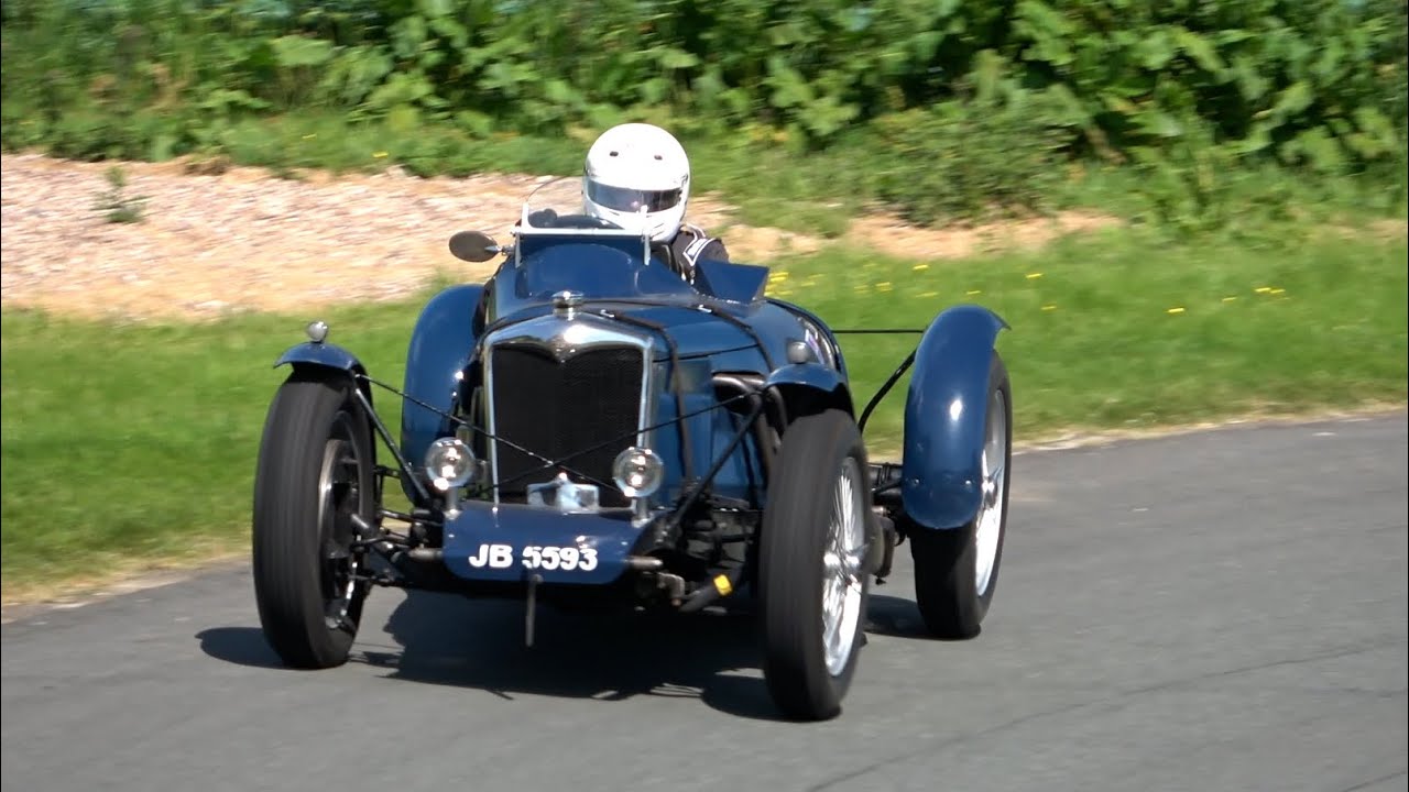 Classic Race Cars Tackle the Harewood Hillclimb (June 2023)!!!