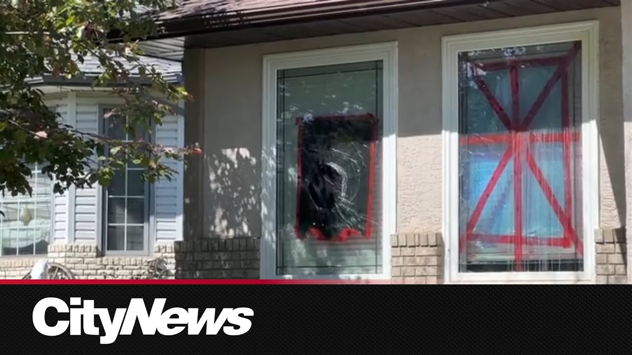 RCMP bada sprawę wandalizmu w domu w Okotoks powiązanym ze sprawcą wykorzystywania dzieci
