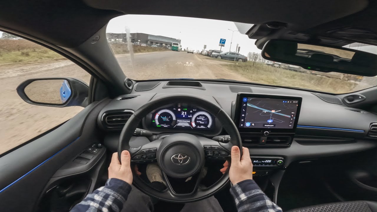 Toyota Yaris (2024) | POV Test Drive